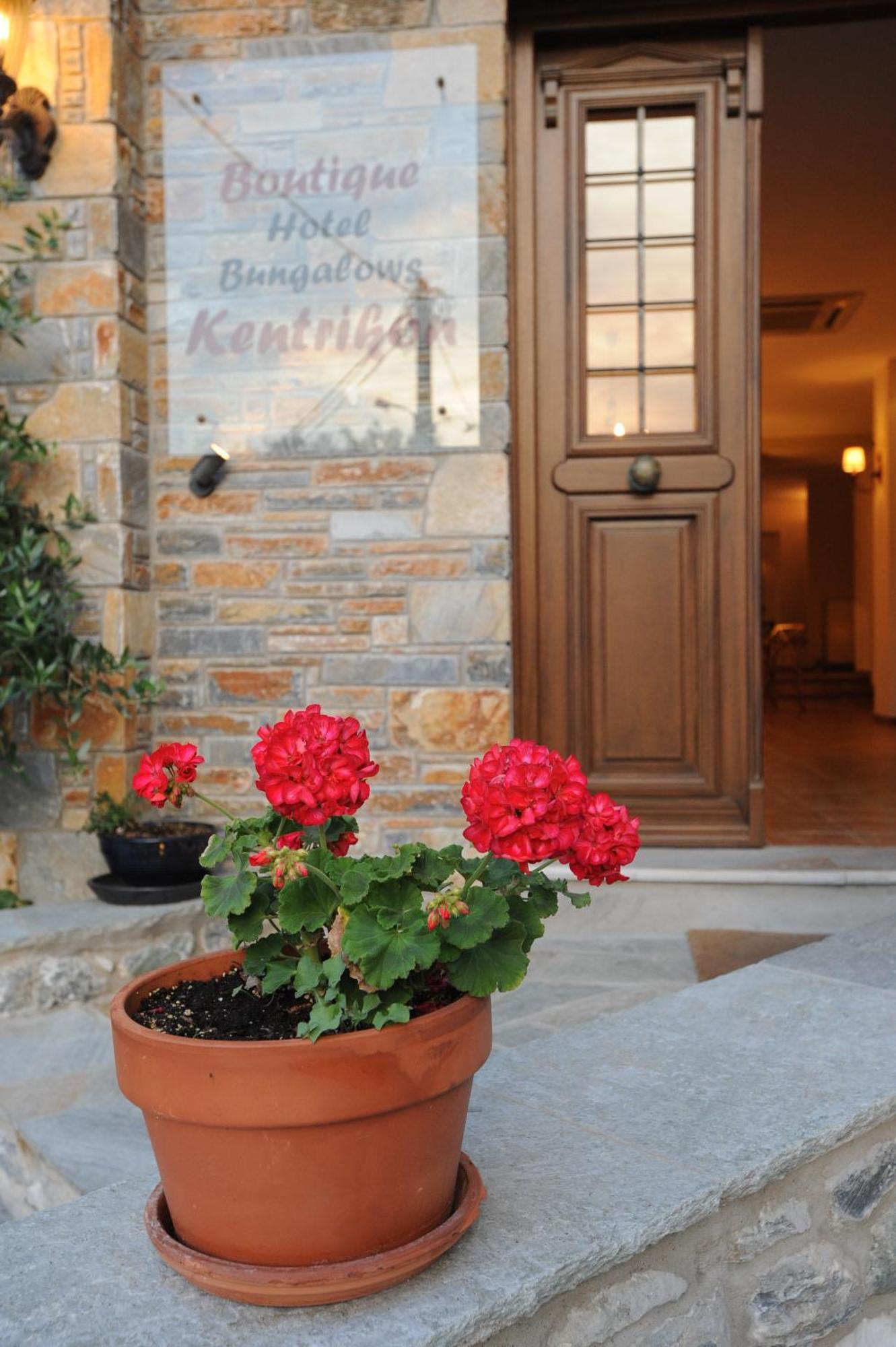 Boutique Hotel Kentrikon & Bungalows Agios Ioannis  Ngoại thất bức ảnh