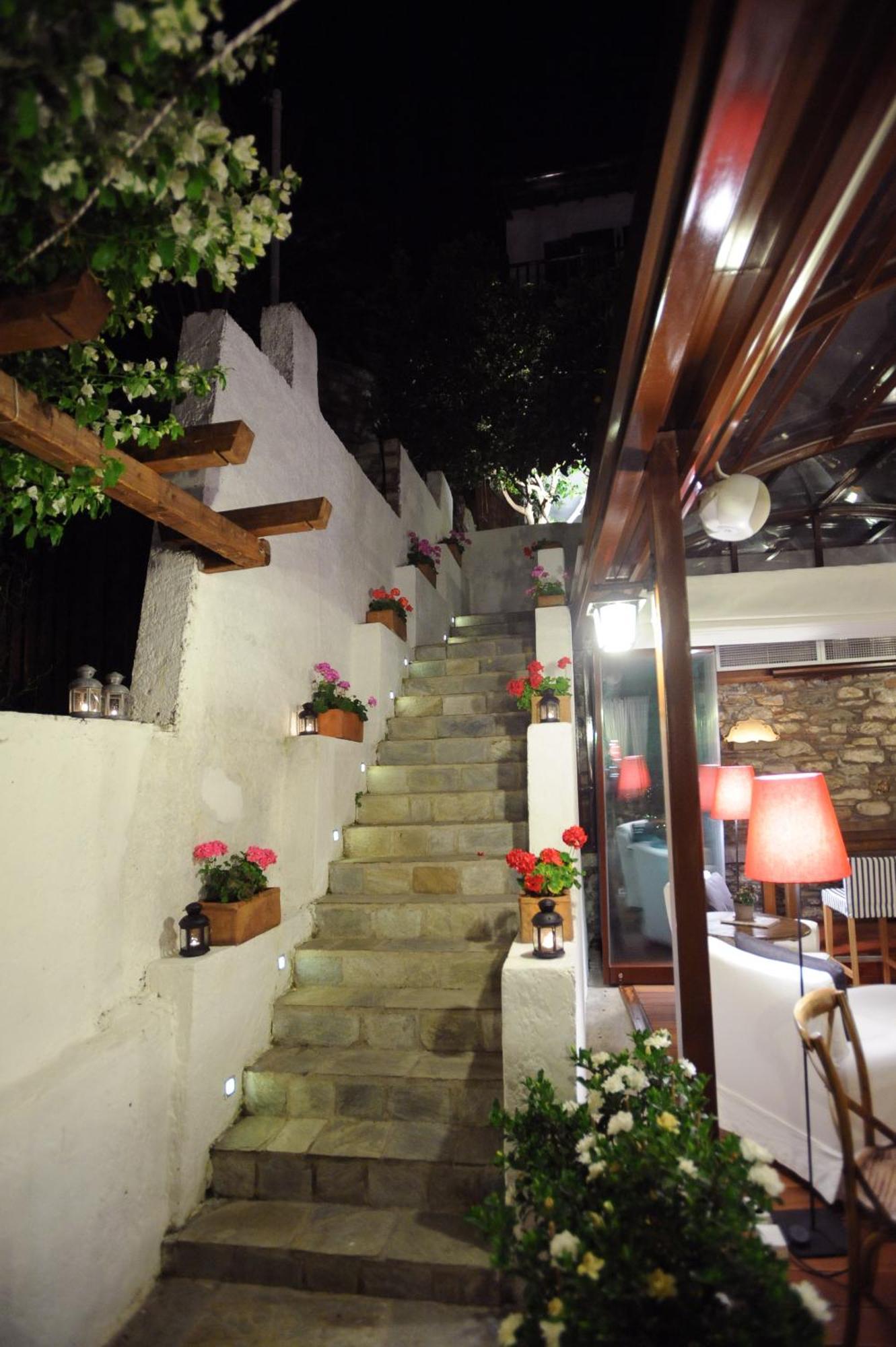 Boutique Hotel Kentrikon & Bungalows Agios Ioannis  Ngoại thất bức ảnh